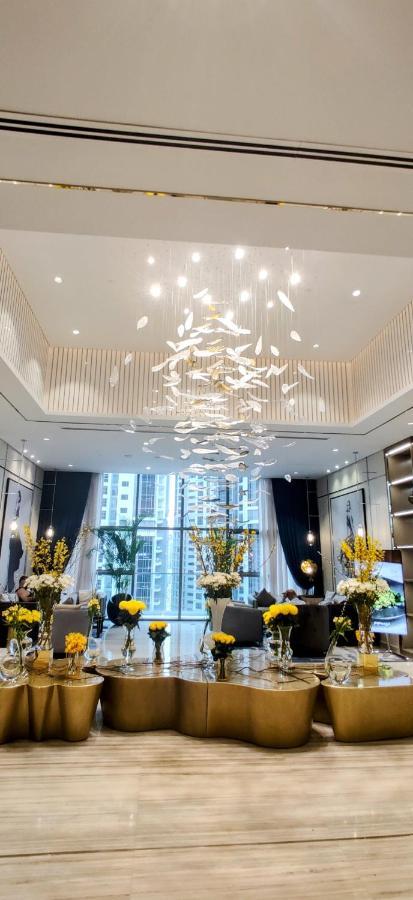 דובאי Paramount Hotel Midtown Flat With Burj Khalifa View מראה חיצוני תמונה